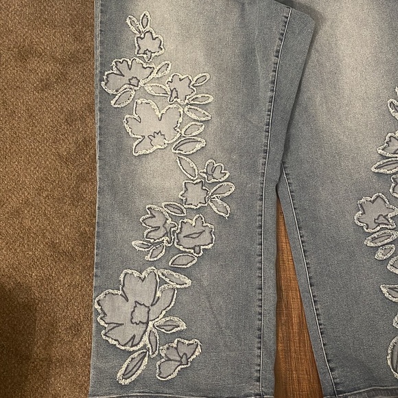 Diane Gilman blue jeans - Picture 2 of 6